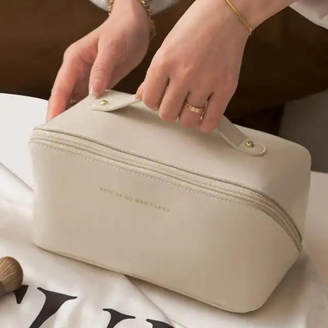 Luxe Make-Up Organizer