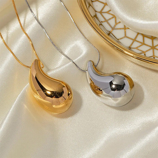 Annabels™ Teardrop Earrings/Necklace