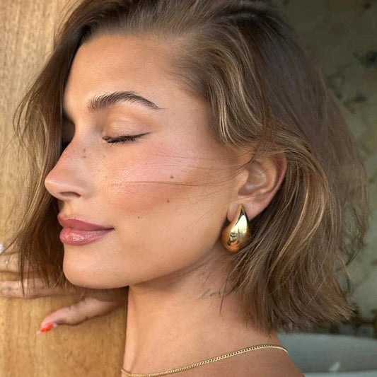 Annabels™ Teardrop Earrings/Necklace